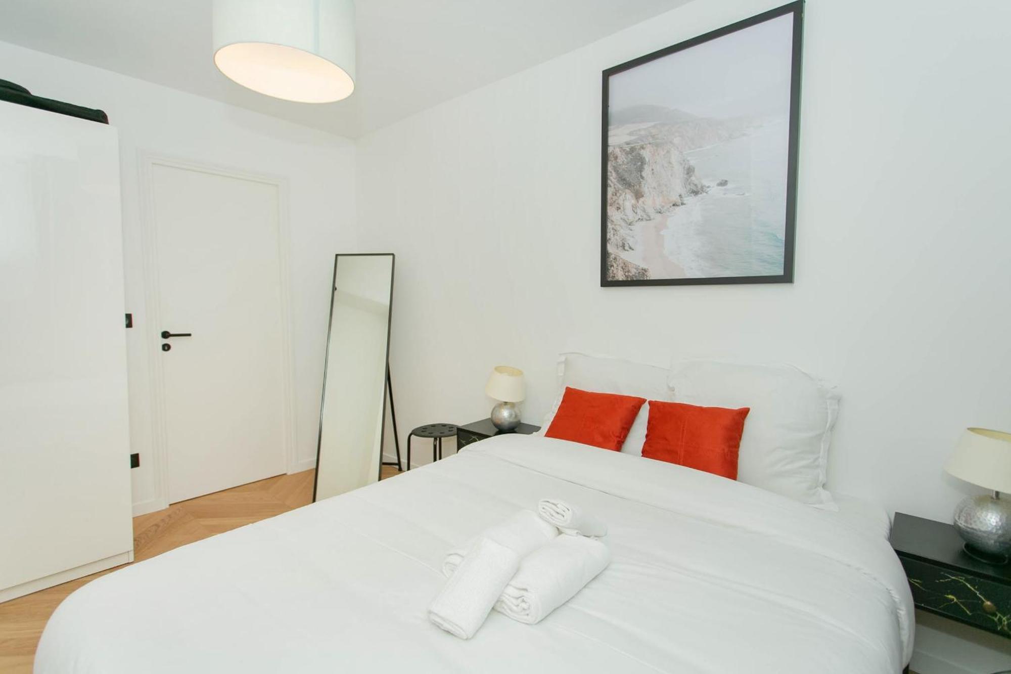 Haussmann - 2Br Near Champs-Elysees - Cityapartmentstay باريس المظهر الخارجي الصورة