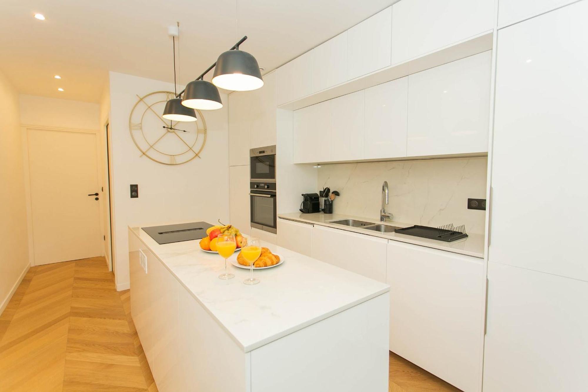 Haussmann - 2Br Near Champs-Elysees - Cityapartmentstay باريس المظهر الخارجي الصورة