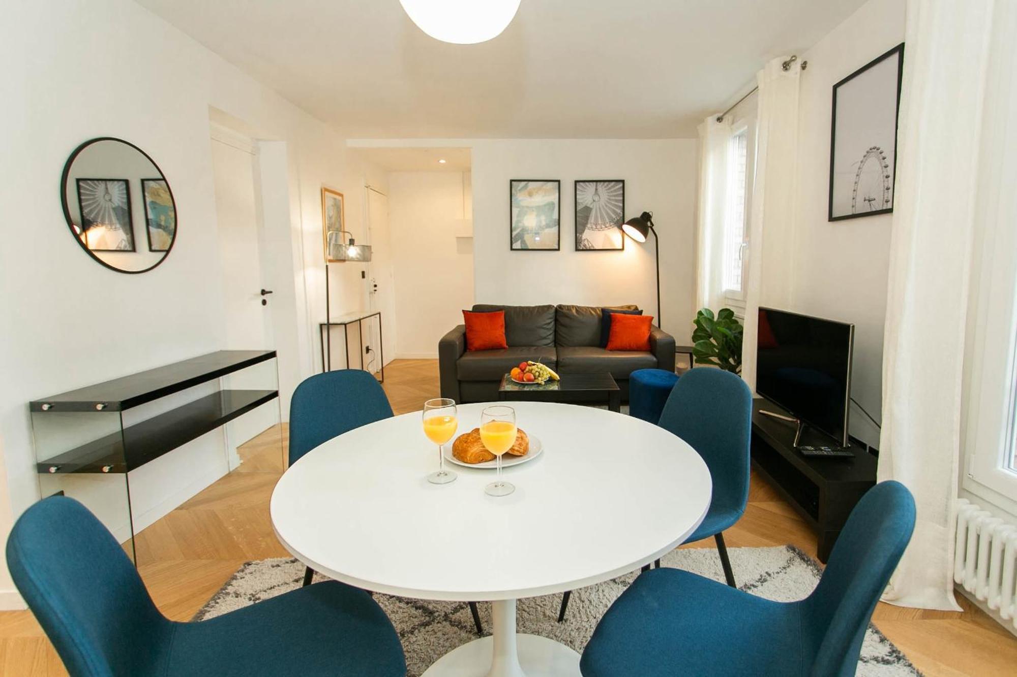 Haussmann - 2Br Near Champs-Elysees - Cityapartmentstay باريس المظهر الخارجي الصورة