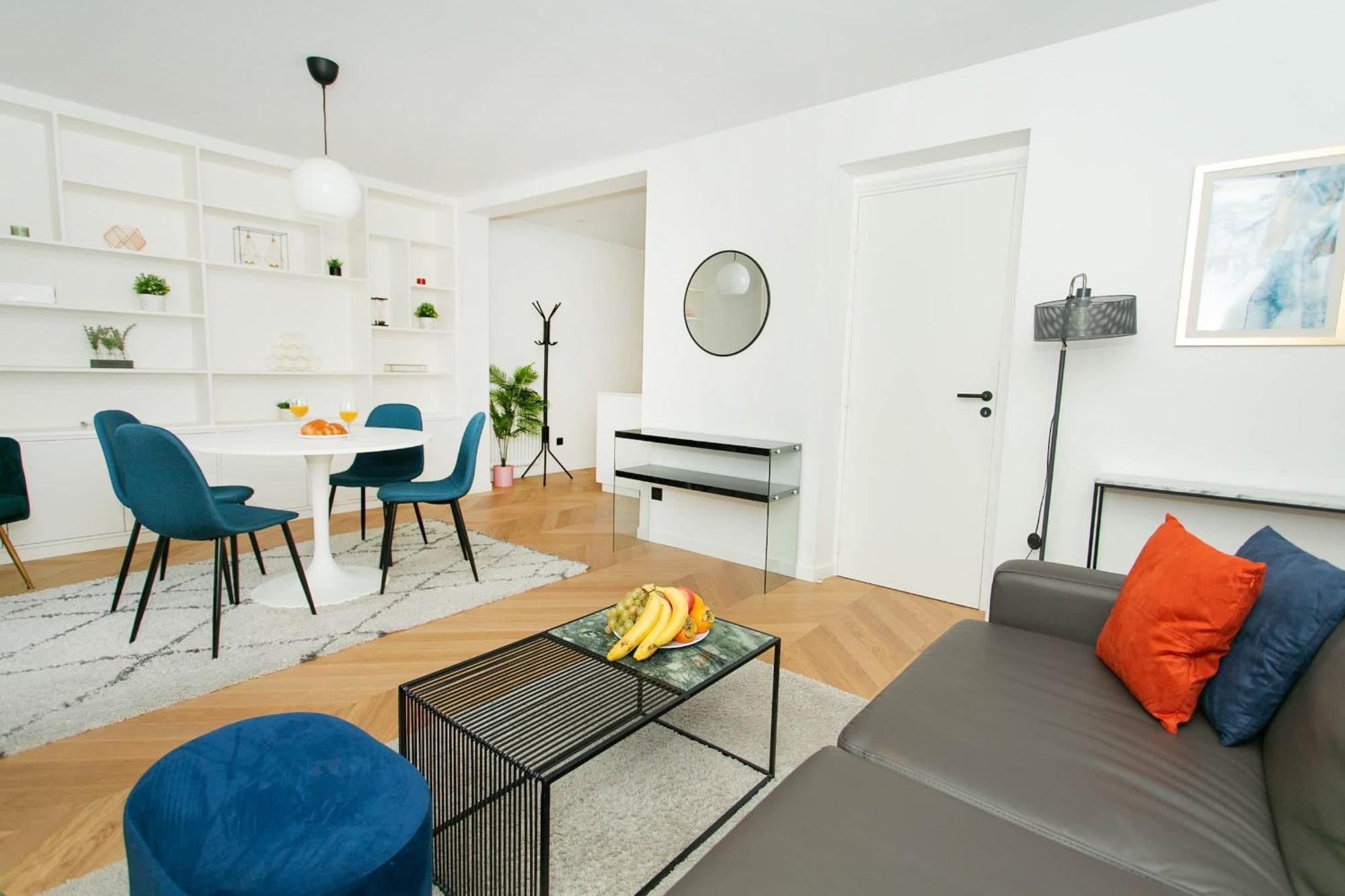 Haussmann - 2Br Near Champs-Elysees - Cityapartmentstay باريس المظهر الخارجي الصورة