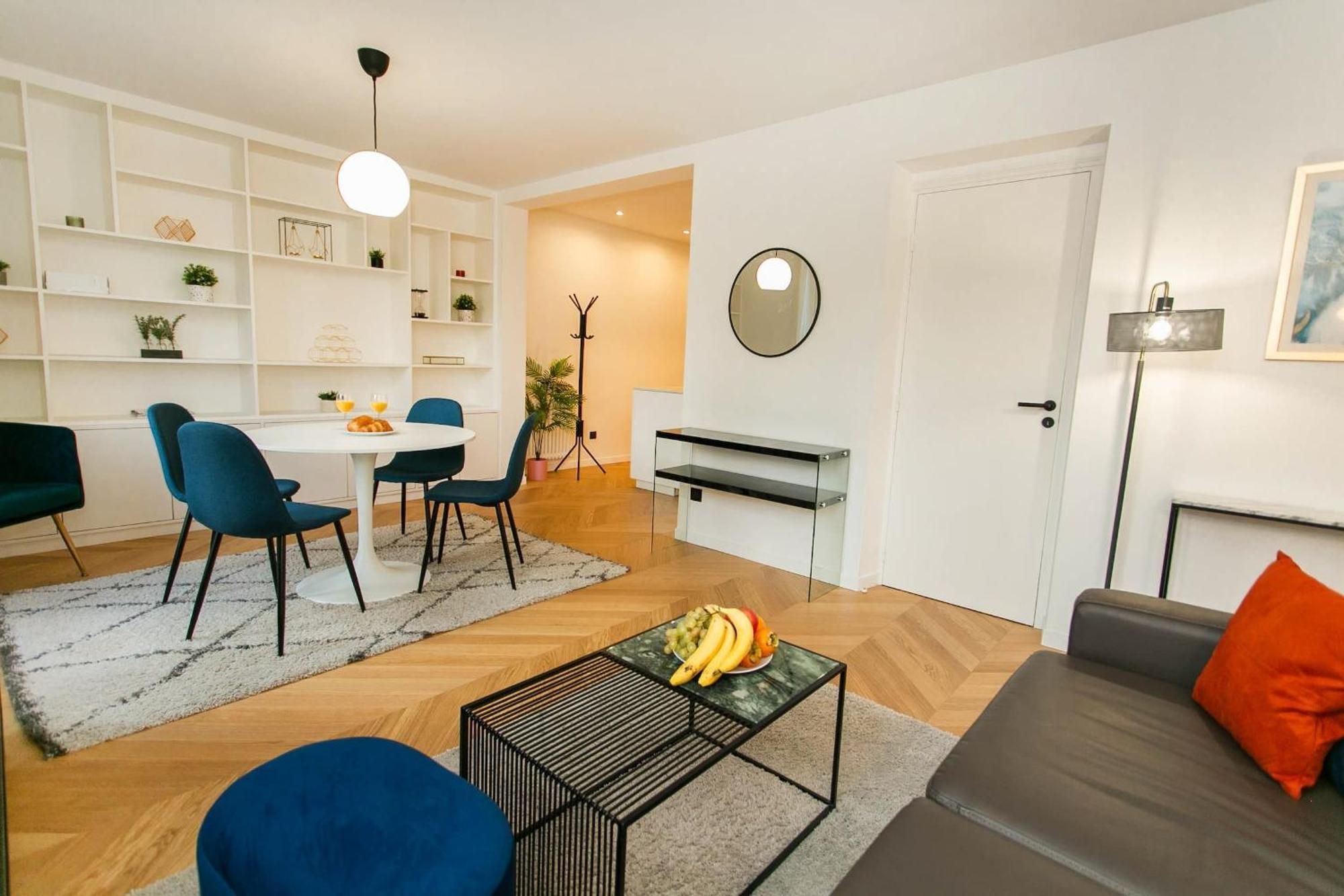 Haussmann - 2Br Near Champs-Elysees - Cityapartmentstay باريس المظهر الخارجي الصورة